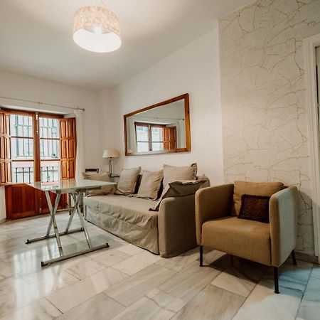 Saber Viajar Apartment Севиля Екстериор снимка