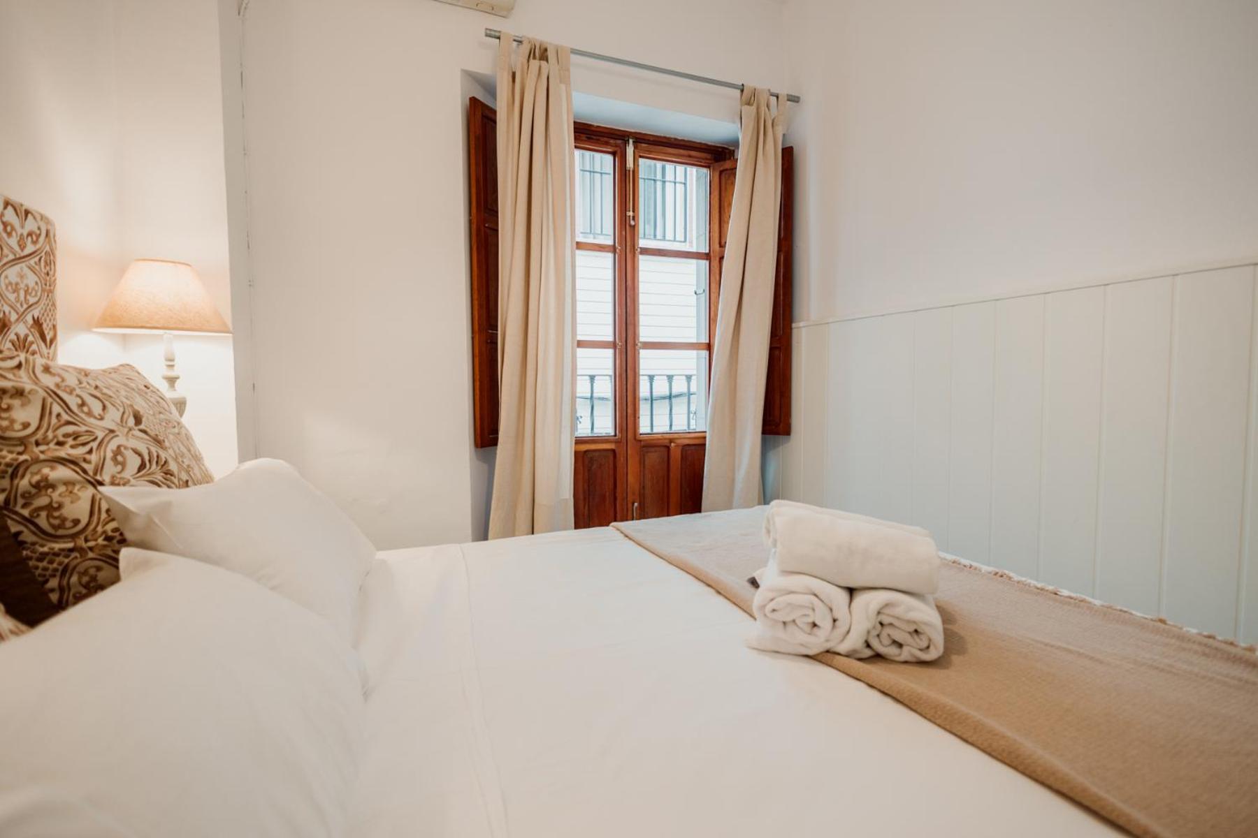 Saber Viajar Apartment Севиля Екстериор снимка